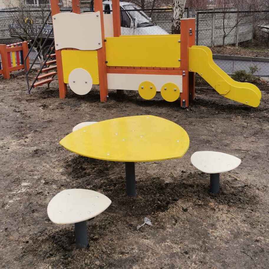 Столик со стульями Марс KIDIGO